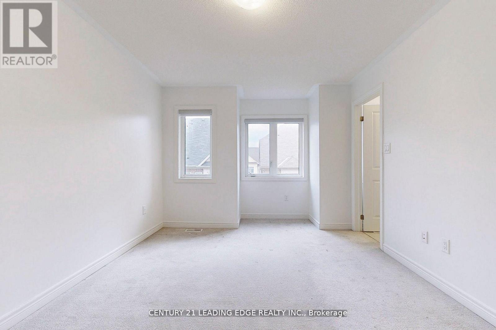 3952 Leonardo Street, Burlington, Ontario  L7M 0Z7 - Photo 16 - W12717492