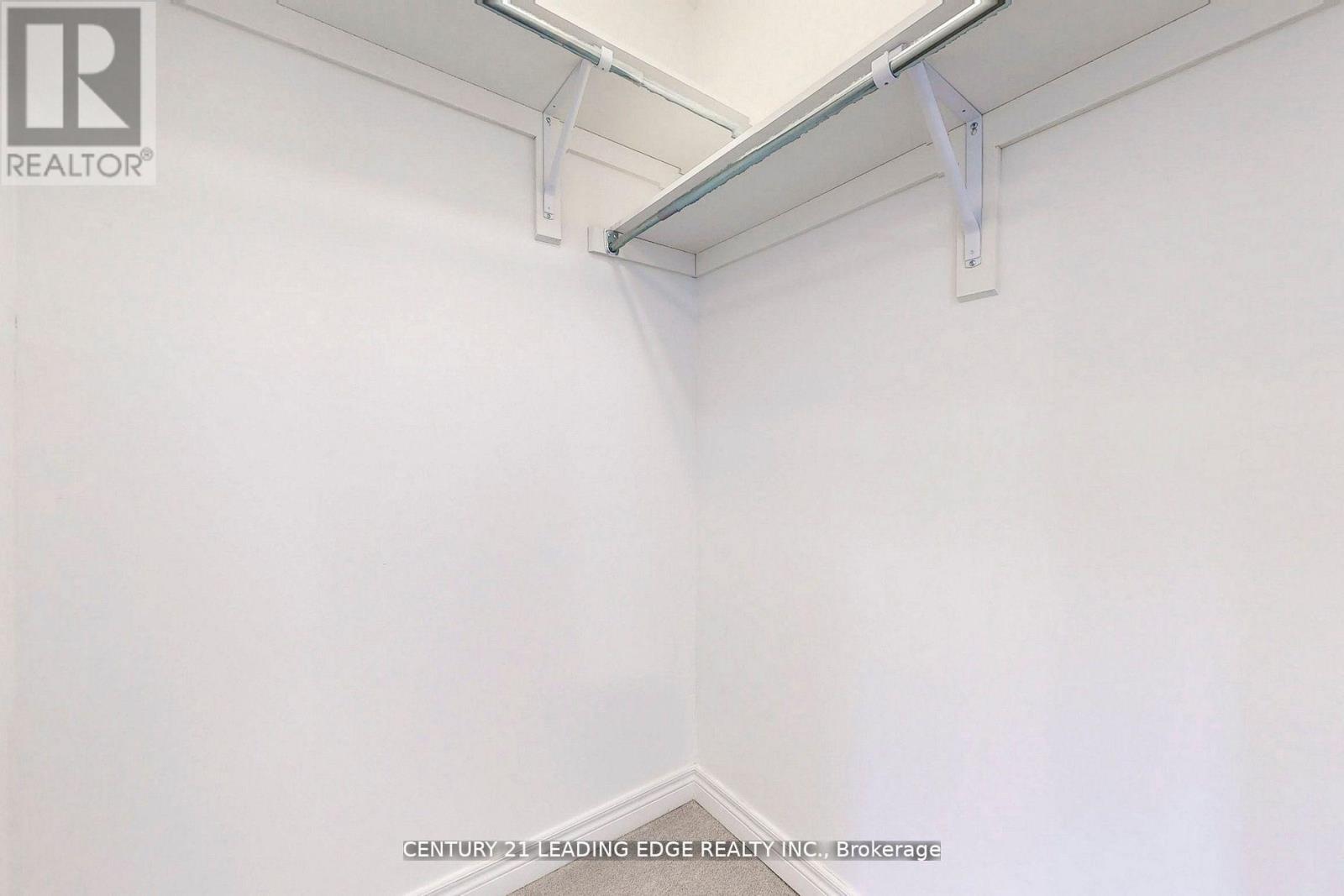 3952 Leonardo Street, Burlington, Ontario  L7M 0Z7 - Photo 19 - W12717492