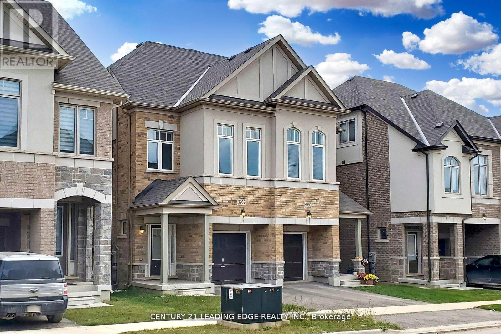 3952 Leonardo Street, Burlington, Ontario  L7M 0Z7 - Photo 2 - W12717492