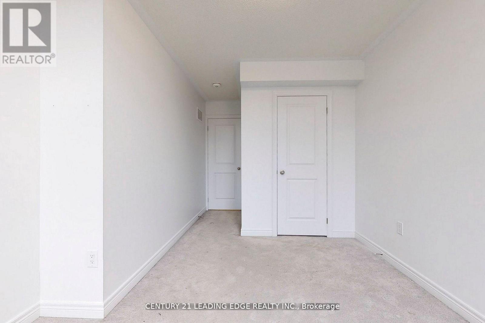 3952 Leonardo Street, Burlington, Ontario  L7M 0Z7 - Photo 28 - W12717492