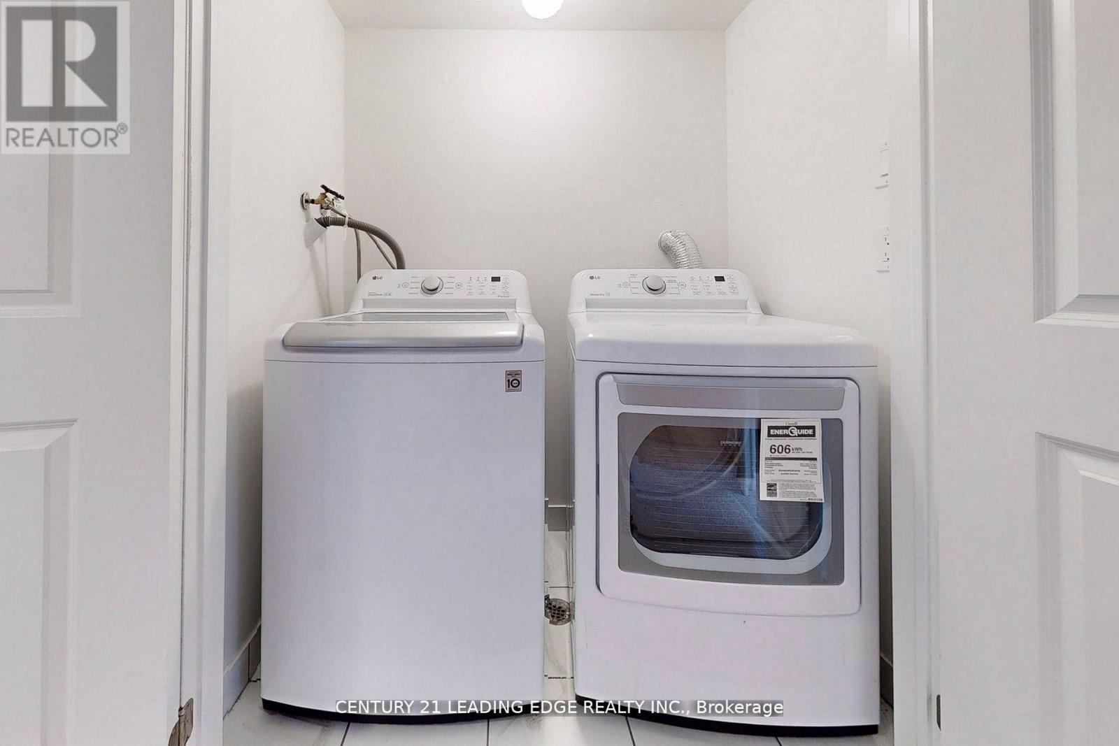 3952 Leonardo Street, Burlington, Ontario  L7M 0Z7 - Photo 31 - W12717492