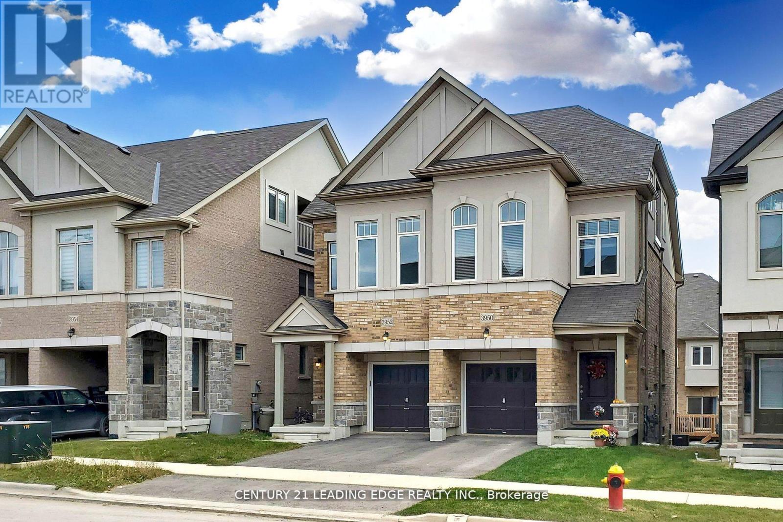 3952 Leonardo Street, Burlington, Ontario  L7M 0Z7 - Photo 3 - W12717492