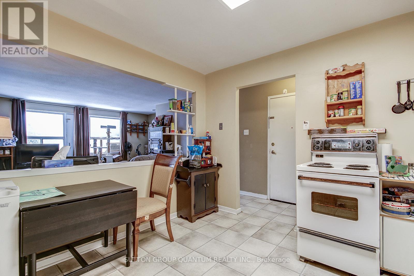 1858 Lakeshore Road W, Mississauga, Ontario  L5J 1J7 - Photo 29 - W12717544