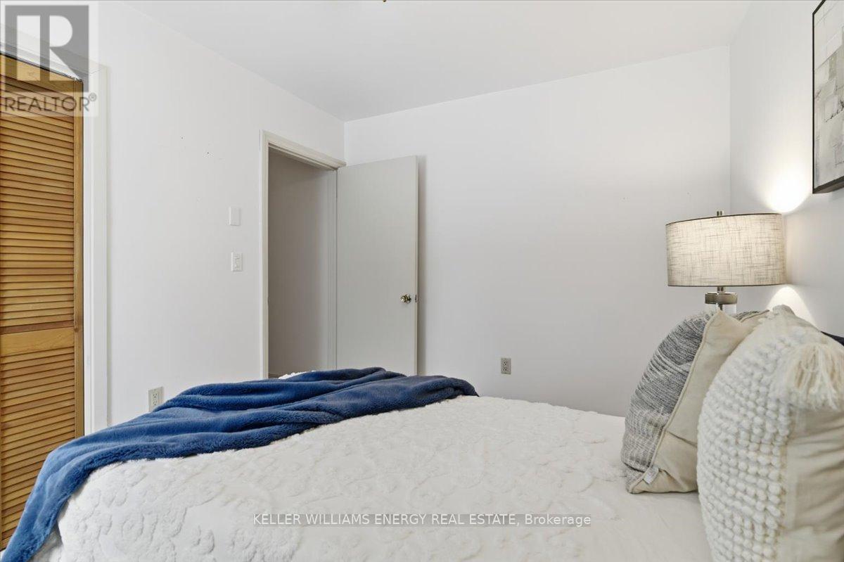 81 Haymarket Road, Toronto, Ontario  M3L 1H8 - Photo 16 - W12642060