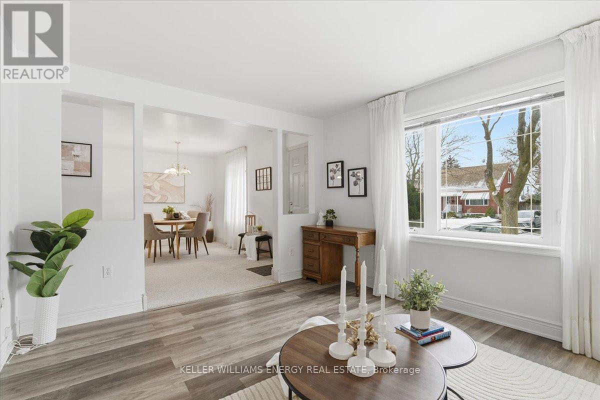 81 Haymarket Road, Toronto, Ontario  M3L 1H8 - Photo 2 - W12642060