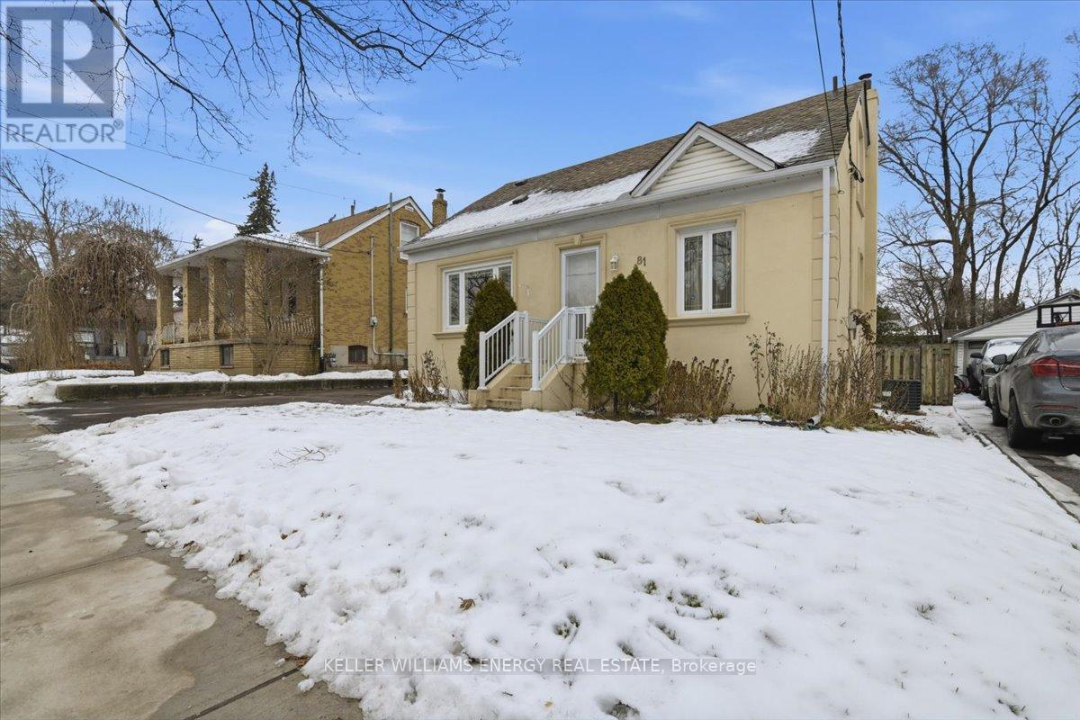 81 Haymarket Road, Toronto, Ontario  M3L 1H8 - Photo 3 - W12642060