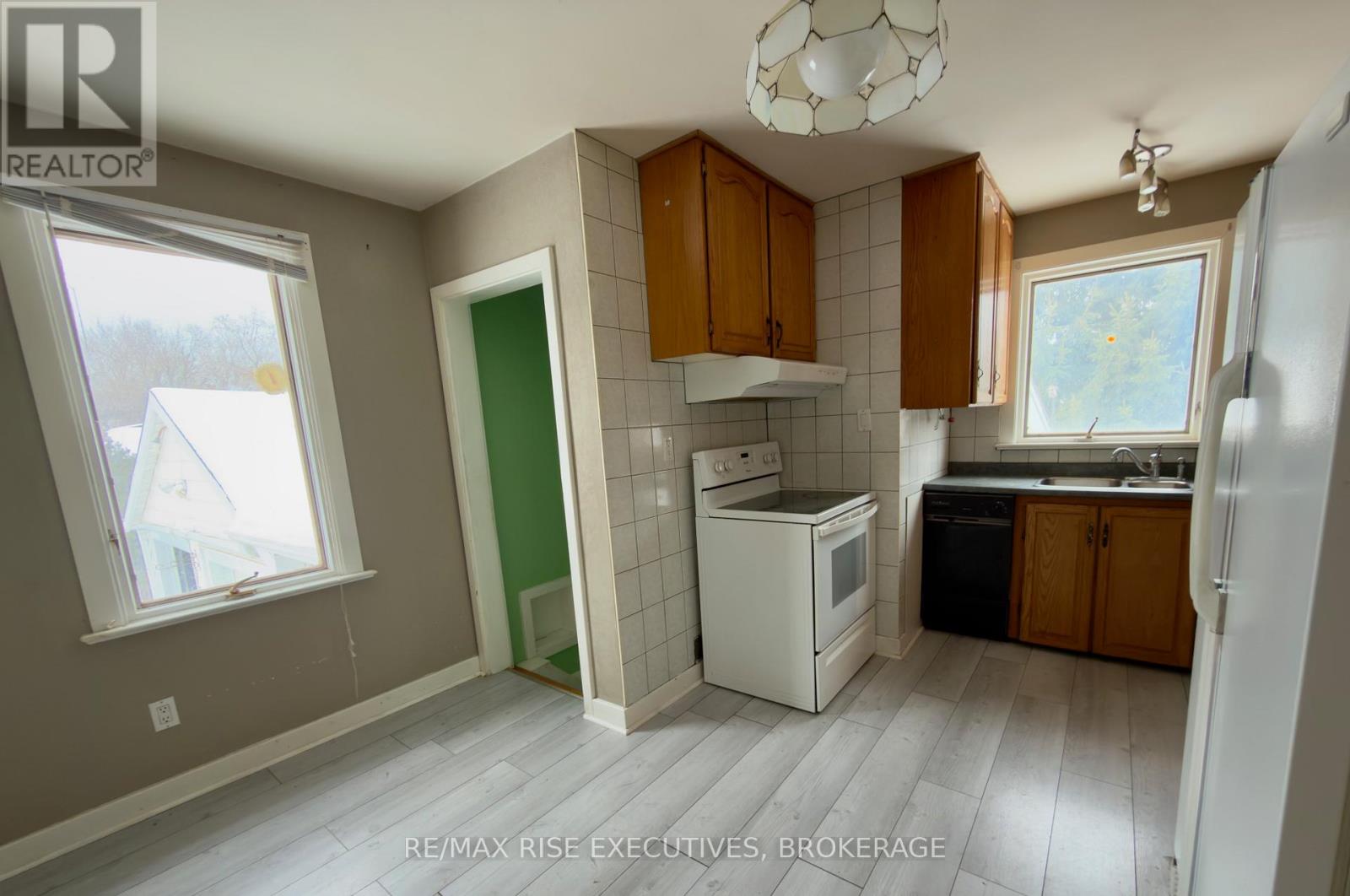 2073 Bath Road, Kingston, Ontario  K7M 8V9 - Photo 5 - X12717528