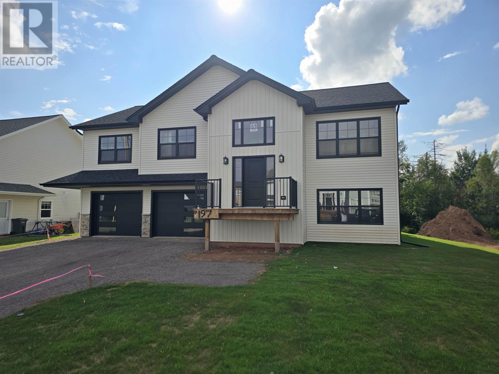 37 Hudson Avenue, Charlottetown, Prince Edward Island  C1E 3W1 - Photo 1 - 202601259