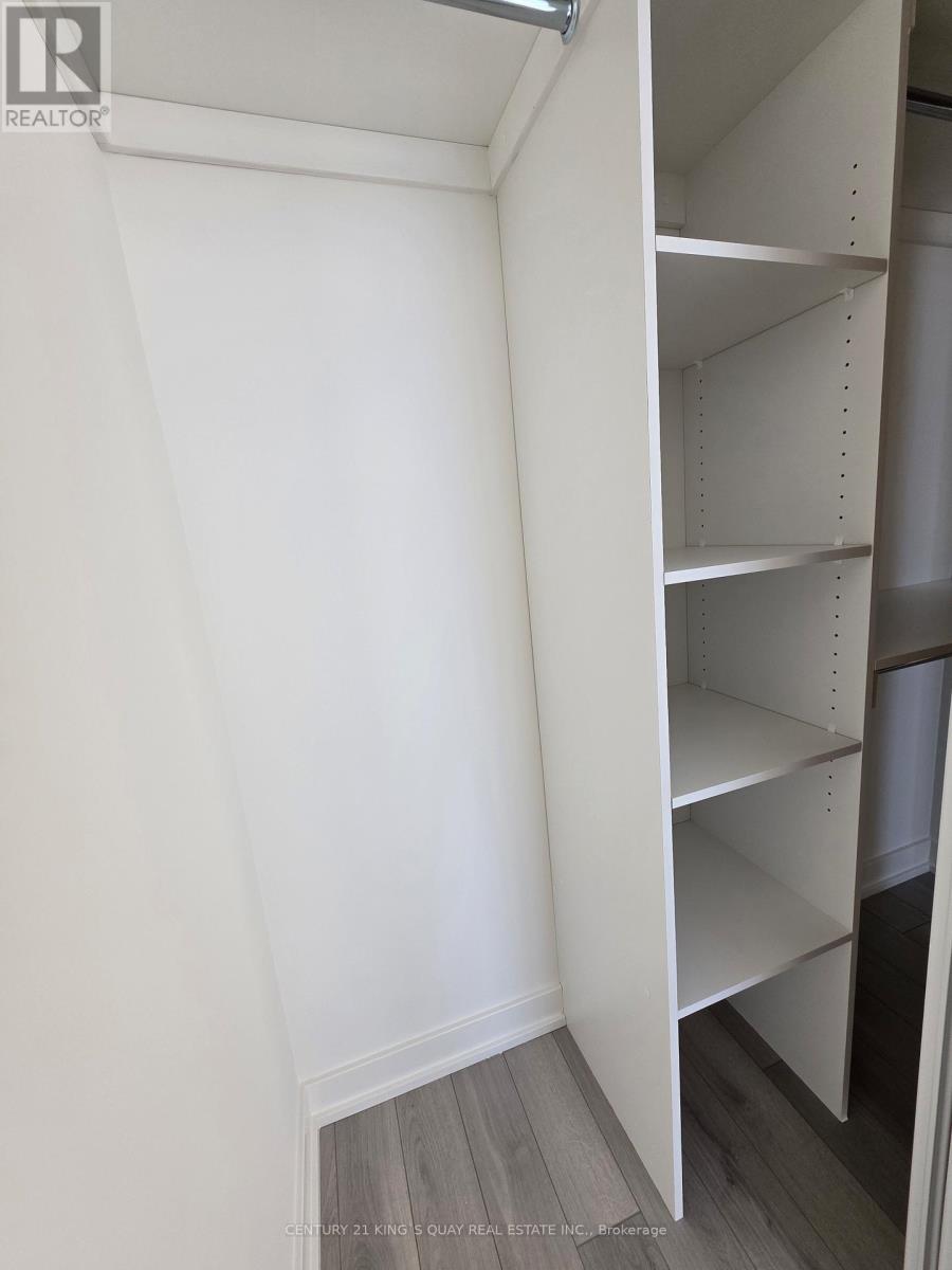 1406 - 3071 Trafalgar Road, Oakville, Ontario  L6H 8C6 - Photo 10 - W12717774