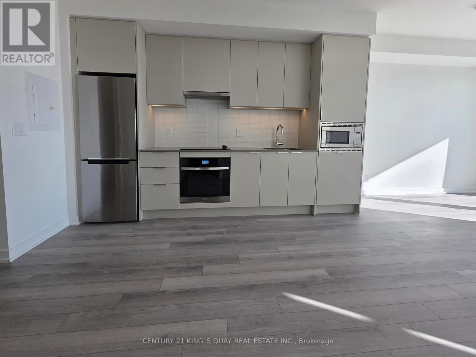 1406 - 3071 Trafalgar Road, Oakville, Ontario  L6H 8C6 - Photo 5 - W12717774