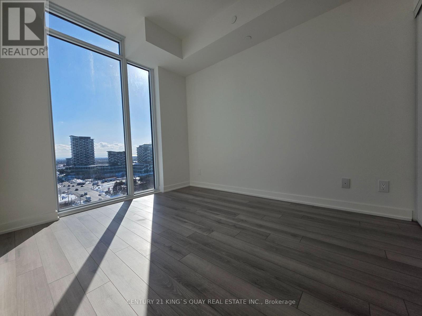 1406 - 3071 Trafalgar Road, Oakville, Ontario  L6H 8C6 - Photo 8 - W12717774