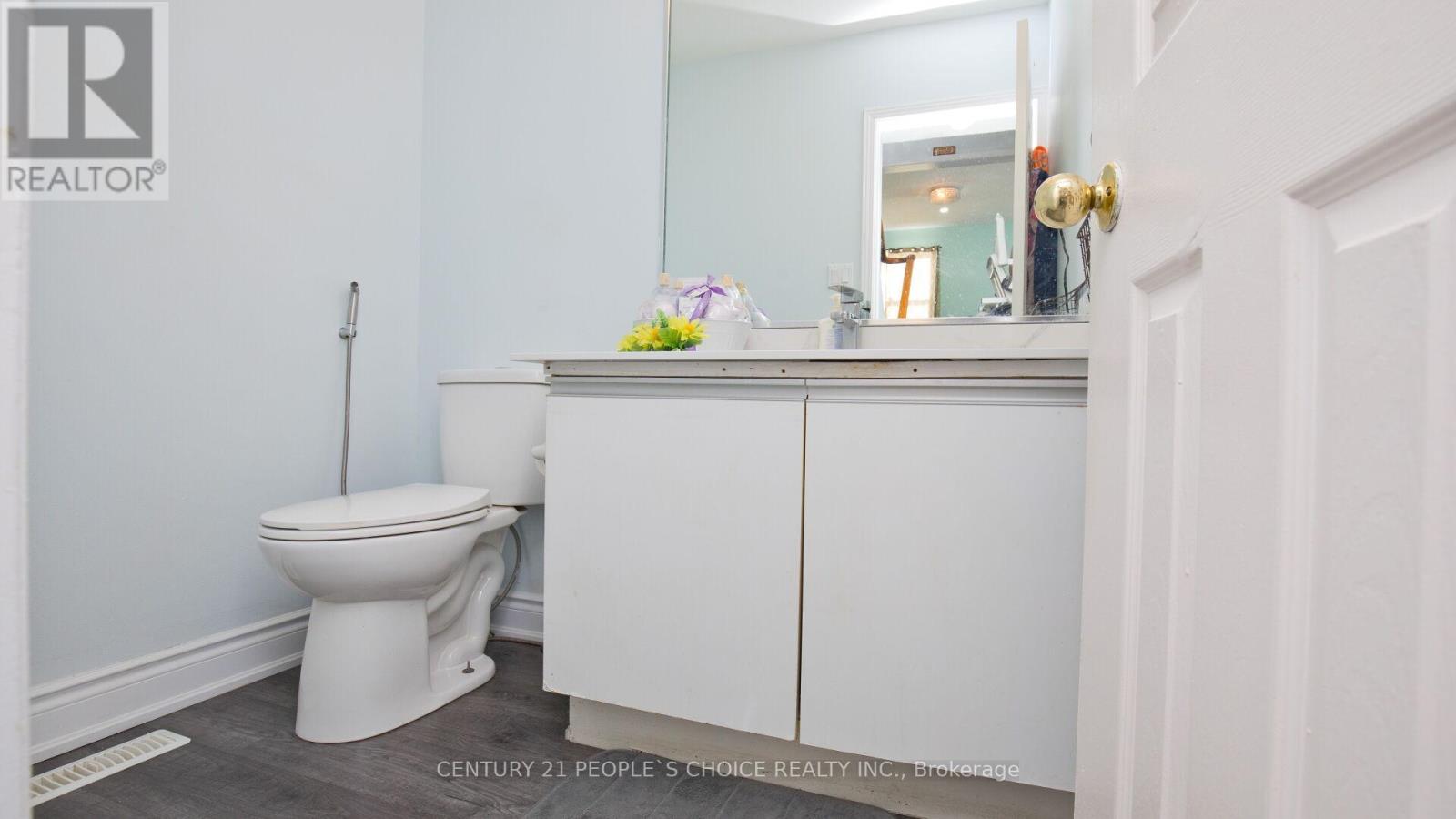 70 Tulip Drive, Brampton, Ontario  L6Y 3W7 - Photo 17 - W12717782