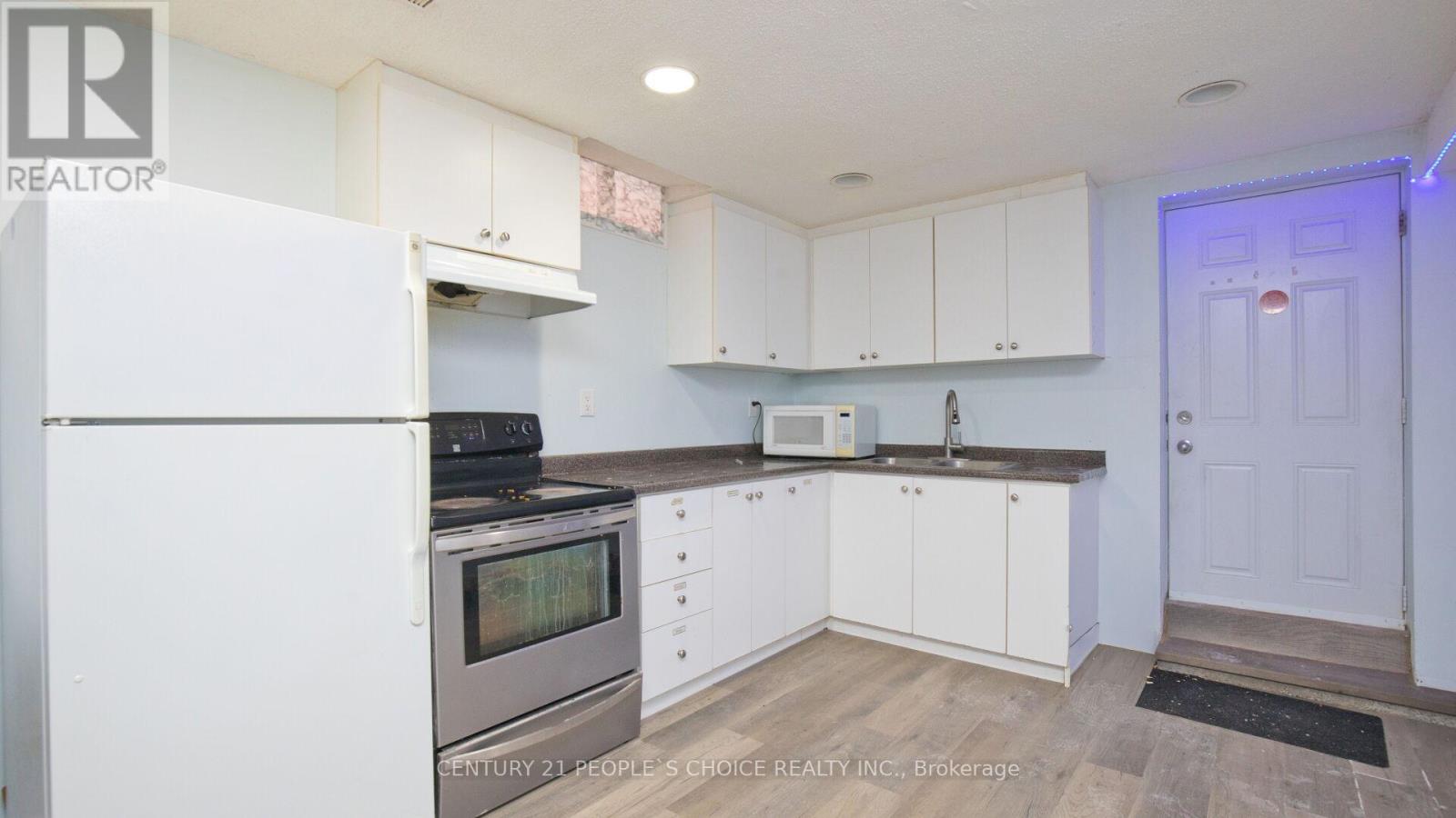 70 Tulip Drive, Brampton, Ontario  L6Y 3W7 - Photo 34 - W12717782