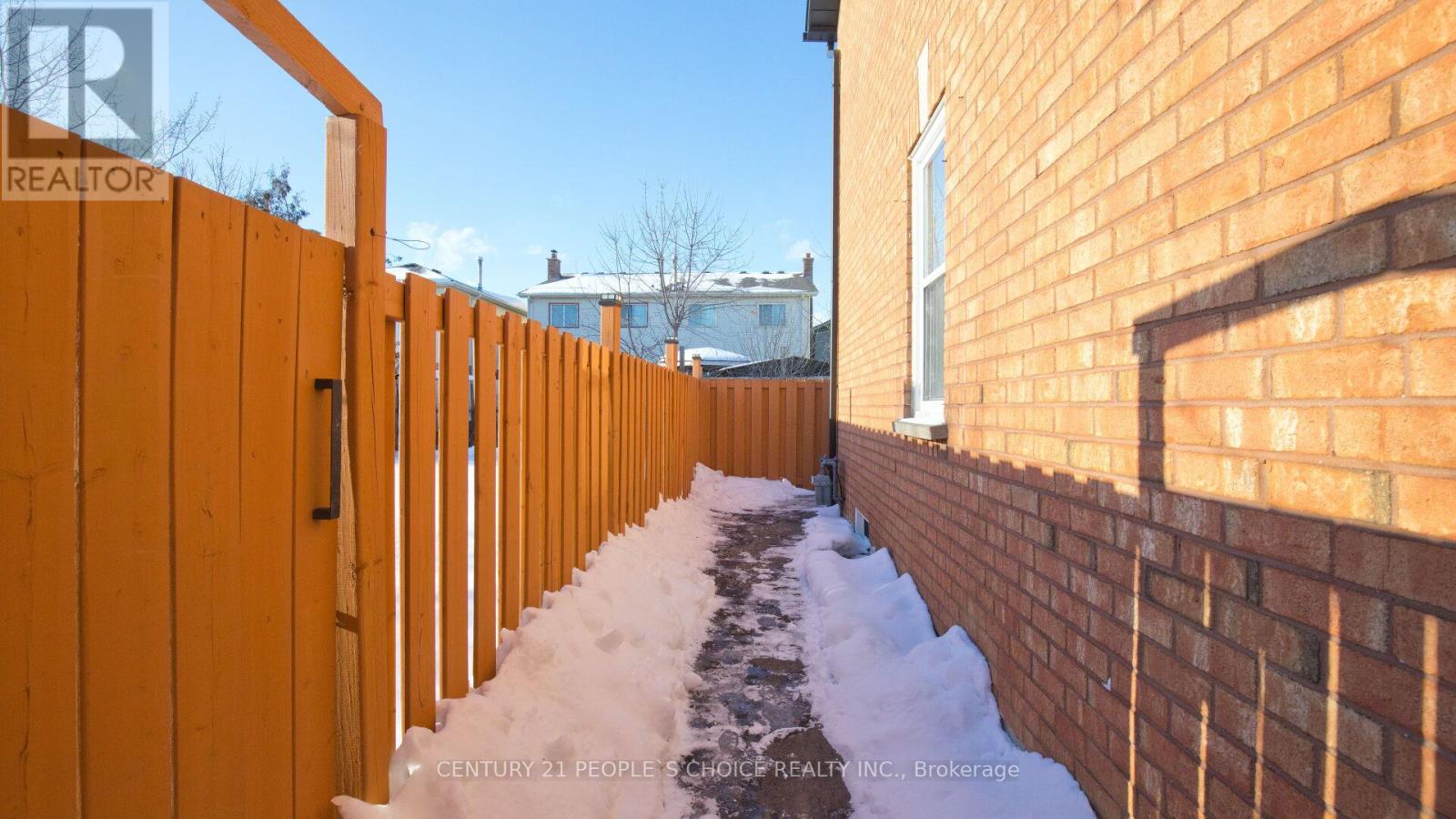 70 Tulip Drive, Brampton, Ontario  L6Y 3W7 - Photo 40 - W12717782