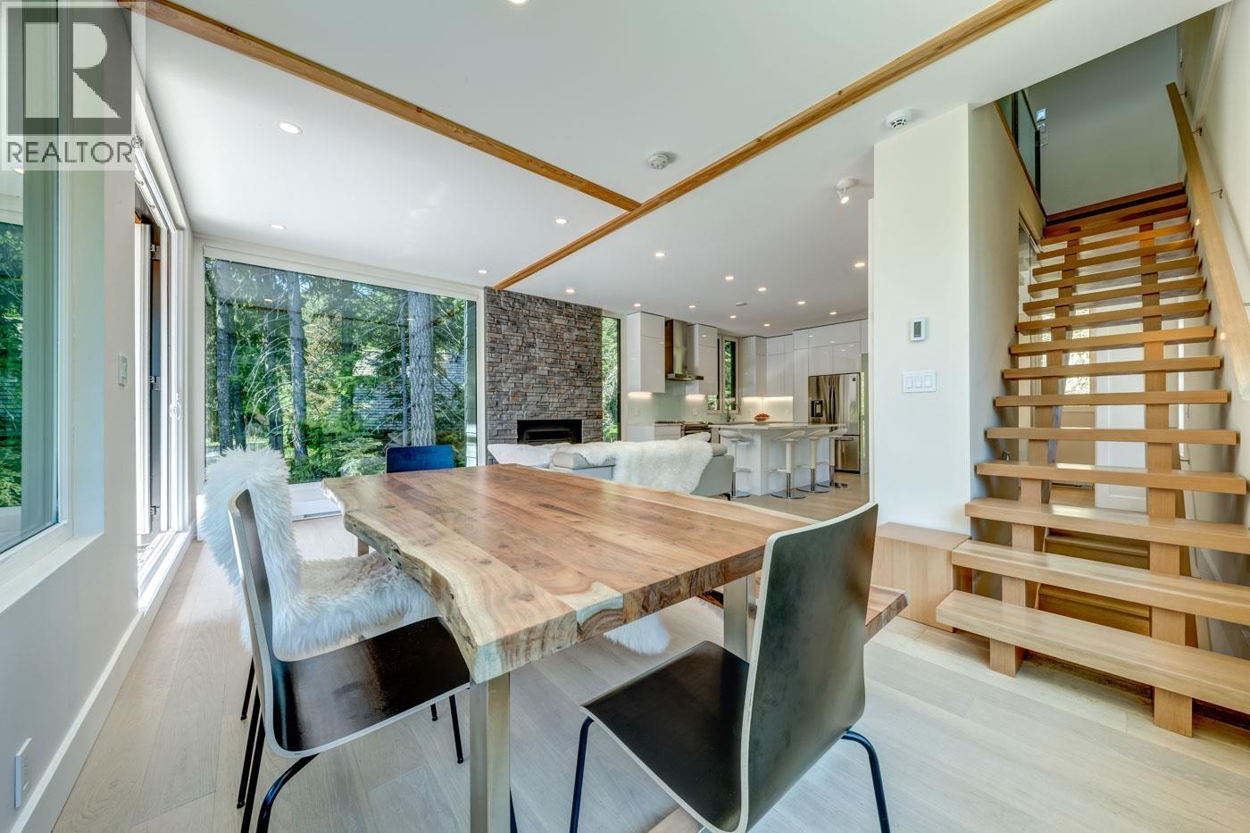 9391 Emerald Drive, Whistler, British Columbia  V8E 0G5 - Photo 9 - R3081708