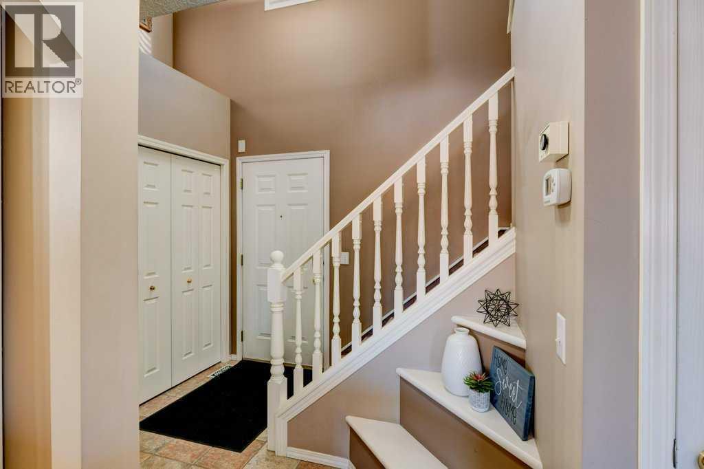 378 Chaparral Drive Se, Calgary, Alberta  T2X 3P1 - Photo 5 - A2280110