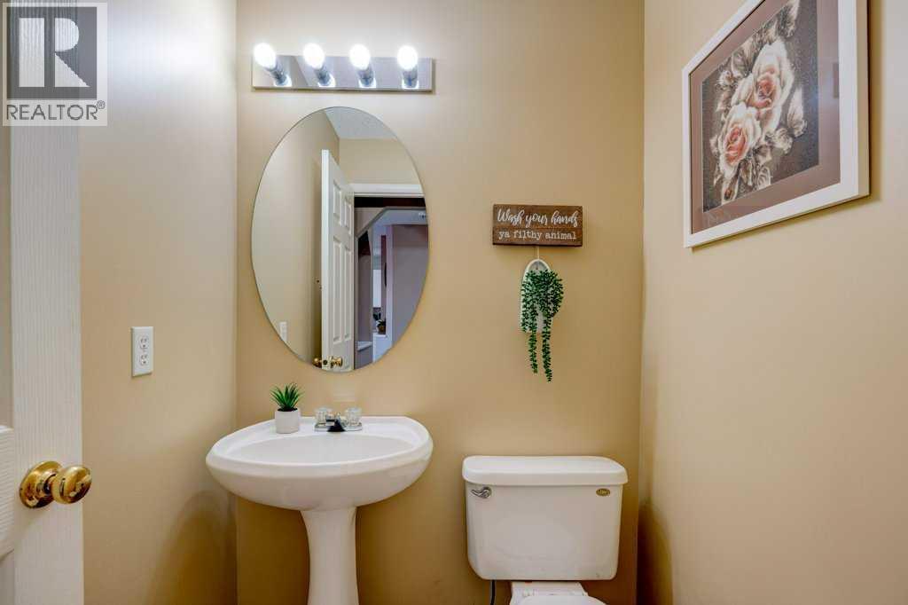 378 Chaparral Drive Se, Calgary, Alberta  T2X 3P1 - Photo 8 - A2280110