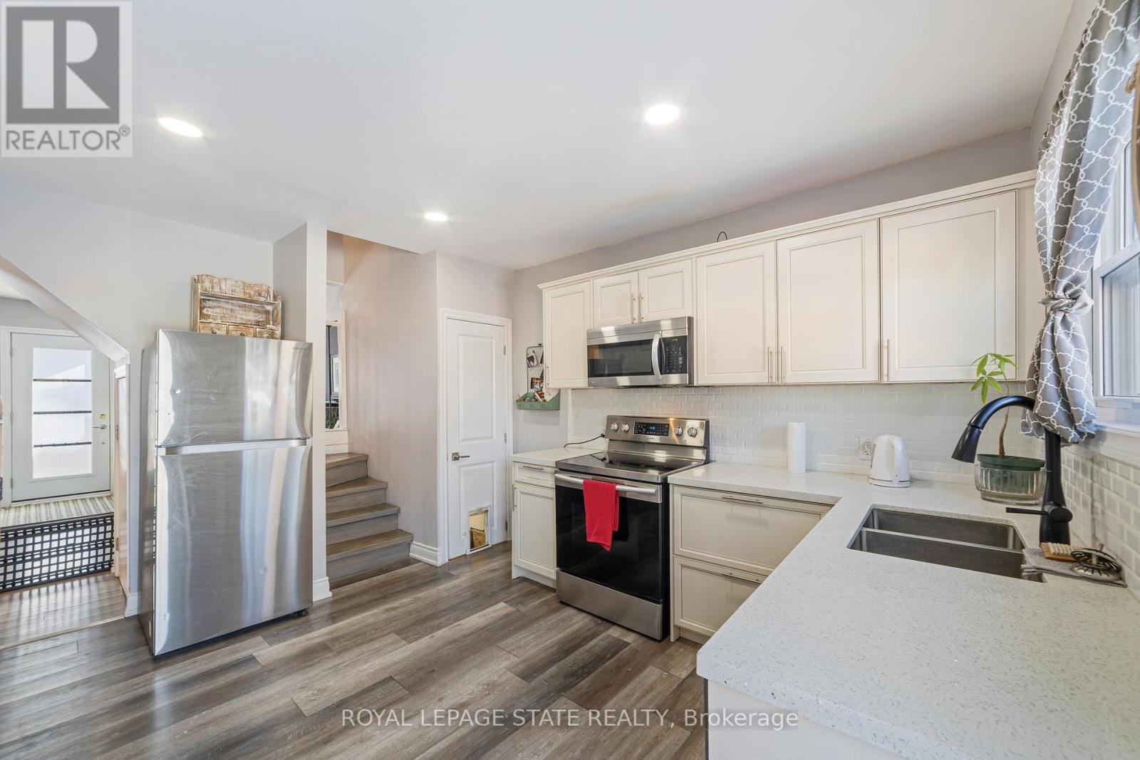 411 Fairfield Avenue, Hamilton, Ontario  L8H 5J1 - Photo 14 - X12717812