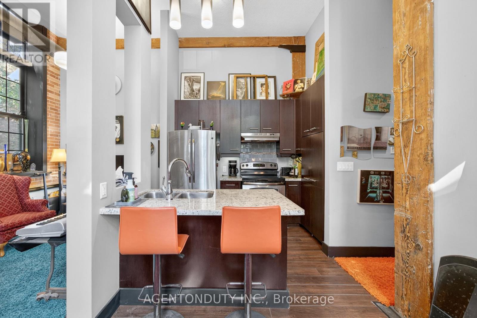 101 - 24 Cedar Street, Cambridge, Ontario  N1S 0B2 - Photo 8 - X12717820