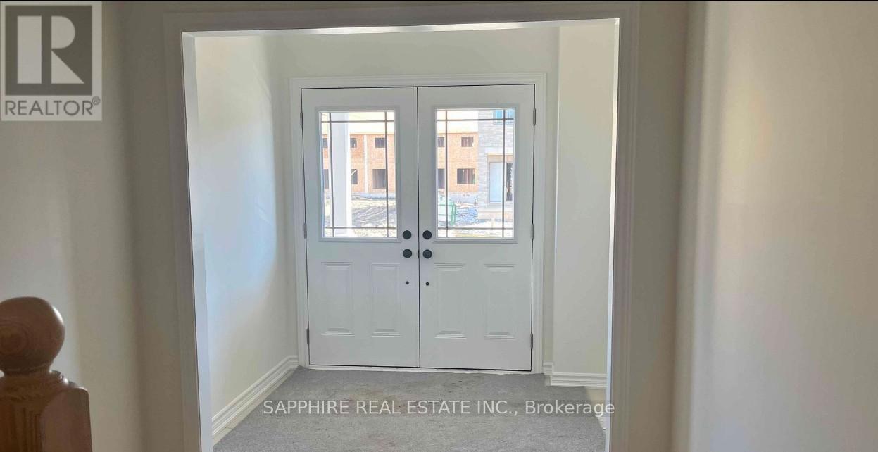 25 Huntsworth Avenue, Thorold, Ontario  L2V 0N2 - Photo 2 - X12717844