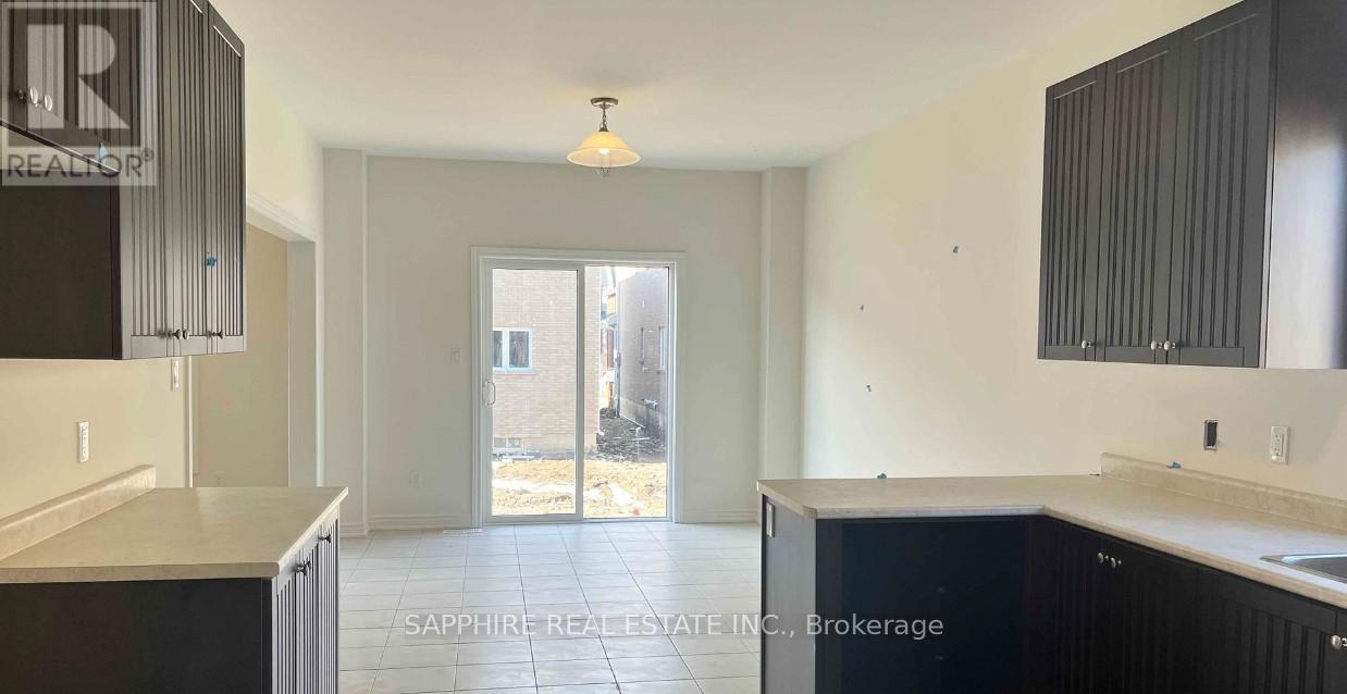 25 Huntsworth Avenue, Thorold, Ontario  L2V 0N2 - Photo 7 - X12717844