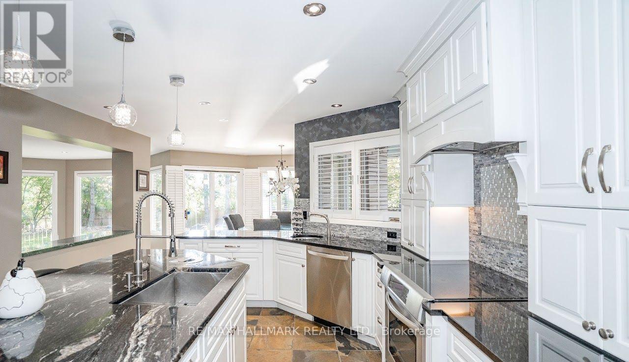 126 Babcombe Drive, Markham, Ontario  L3T 1N1 - Photo 12 - N12717704