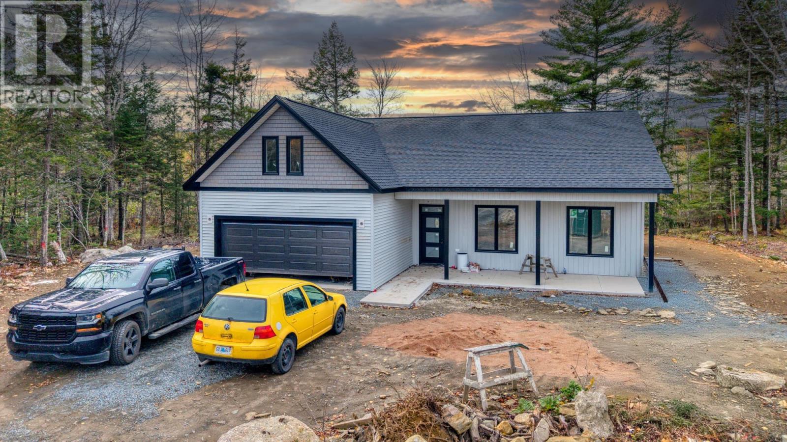 17 Soleil Crescent, Conquerall Mills, Nova Scotia  B4V 9H3 - Photo 5 - 202601261