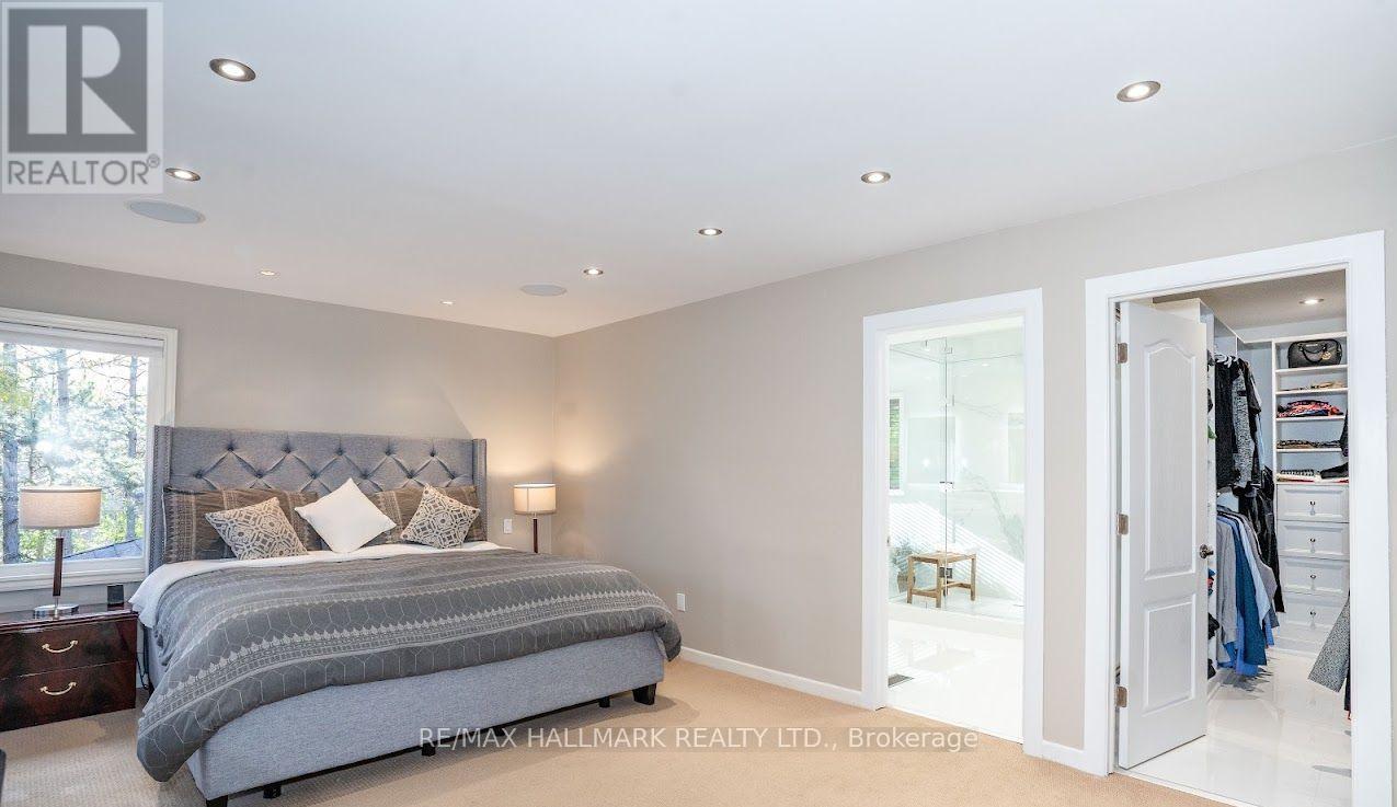 126 Babcombe Drive, Markham, Ontario  L3T 1N1 - Photo 19 - N12717704