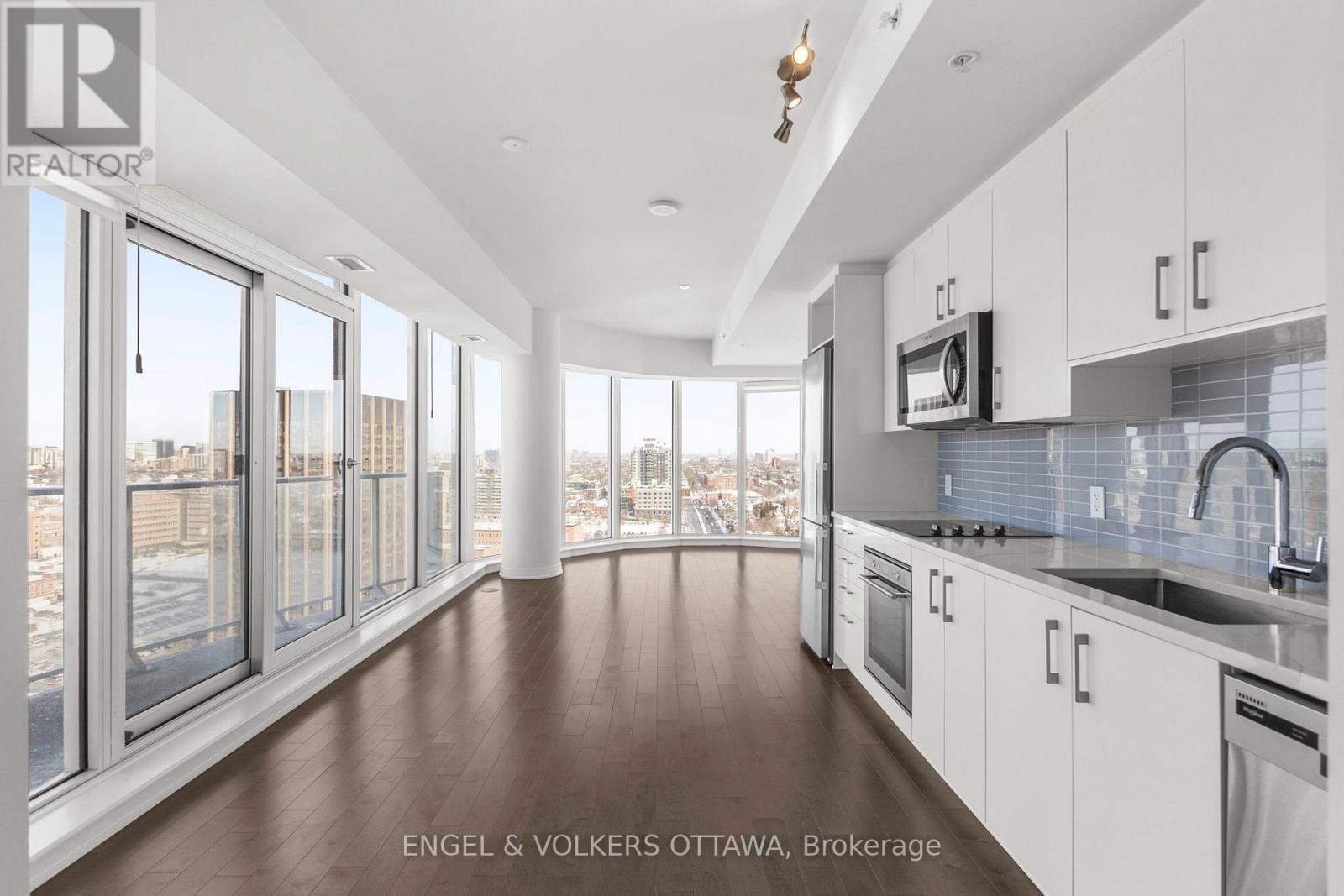 2009 - 805 Carling Avenue, Ottawa, Ontario  K1S 5W9 - Photo 5 - X12717440