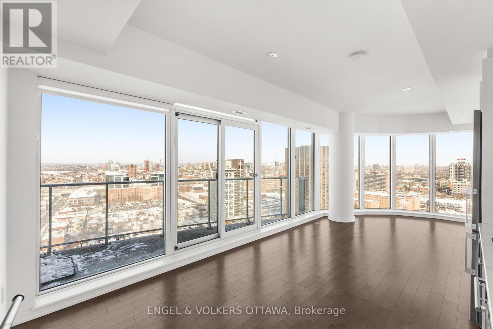 2009 - 805 Carling Avenue, Ottawa, Ontario  K1S 5W9 - Photo 4 - X12717440