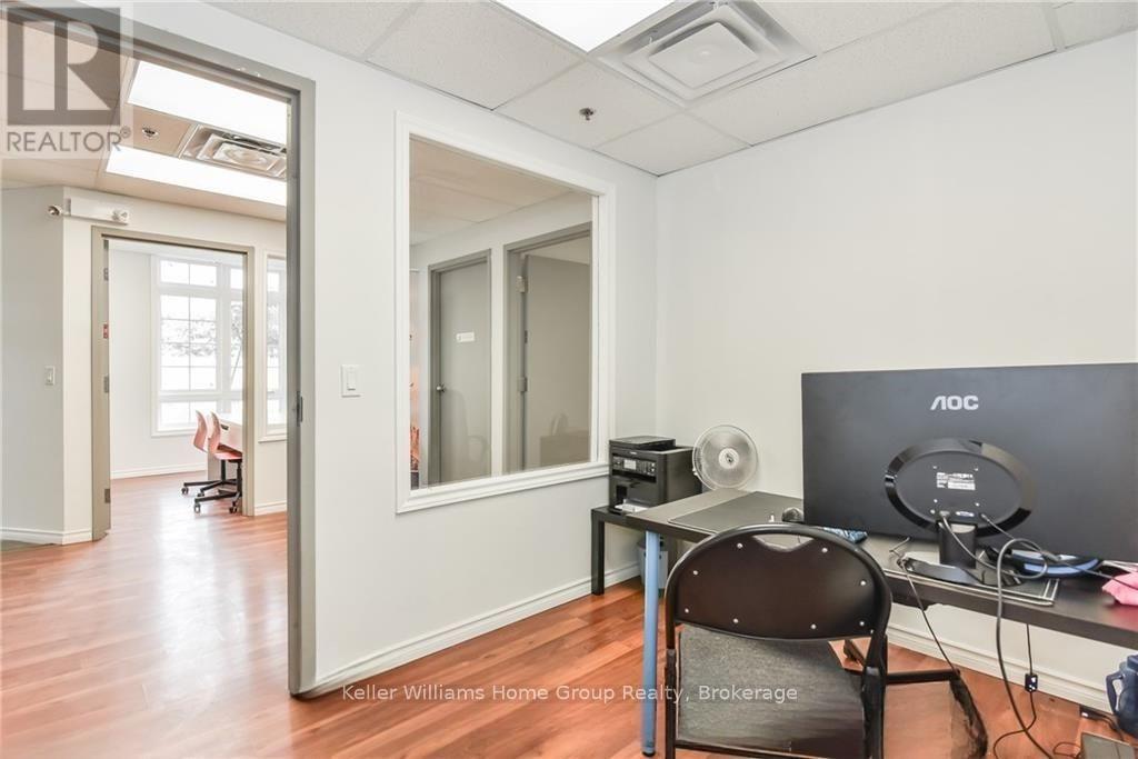 108 - 1083 Gordon Street, Guelph, Ontario N1G 0E8 - Photo 6 - X12718006