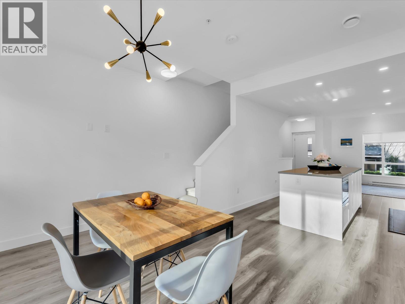 120 609 Sydney Avenue, Coquitlam, British Columbia  V3K 3K1 - Photo 11 - R3081351