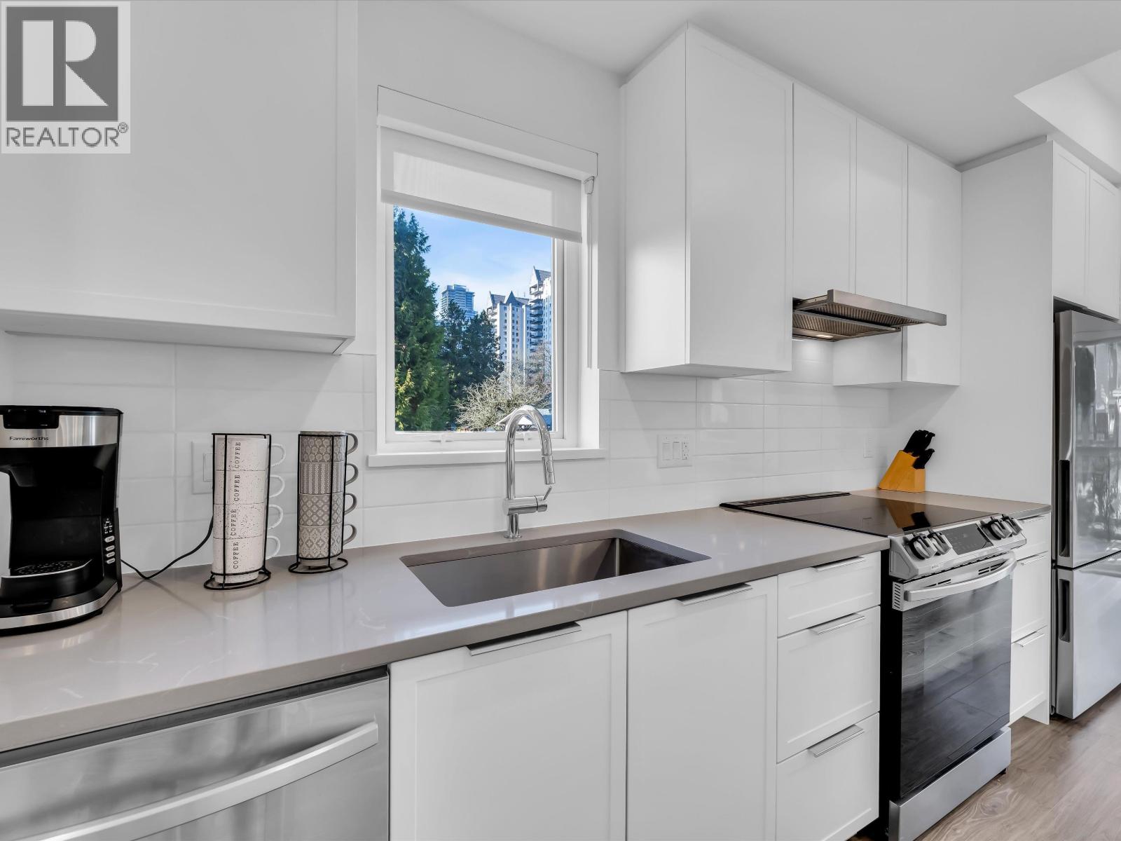 120 609 Sydney Avenue, Coquitlam, British Columbia  V3K 3K1 - Photo 10 - R3081351