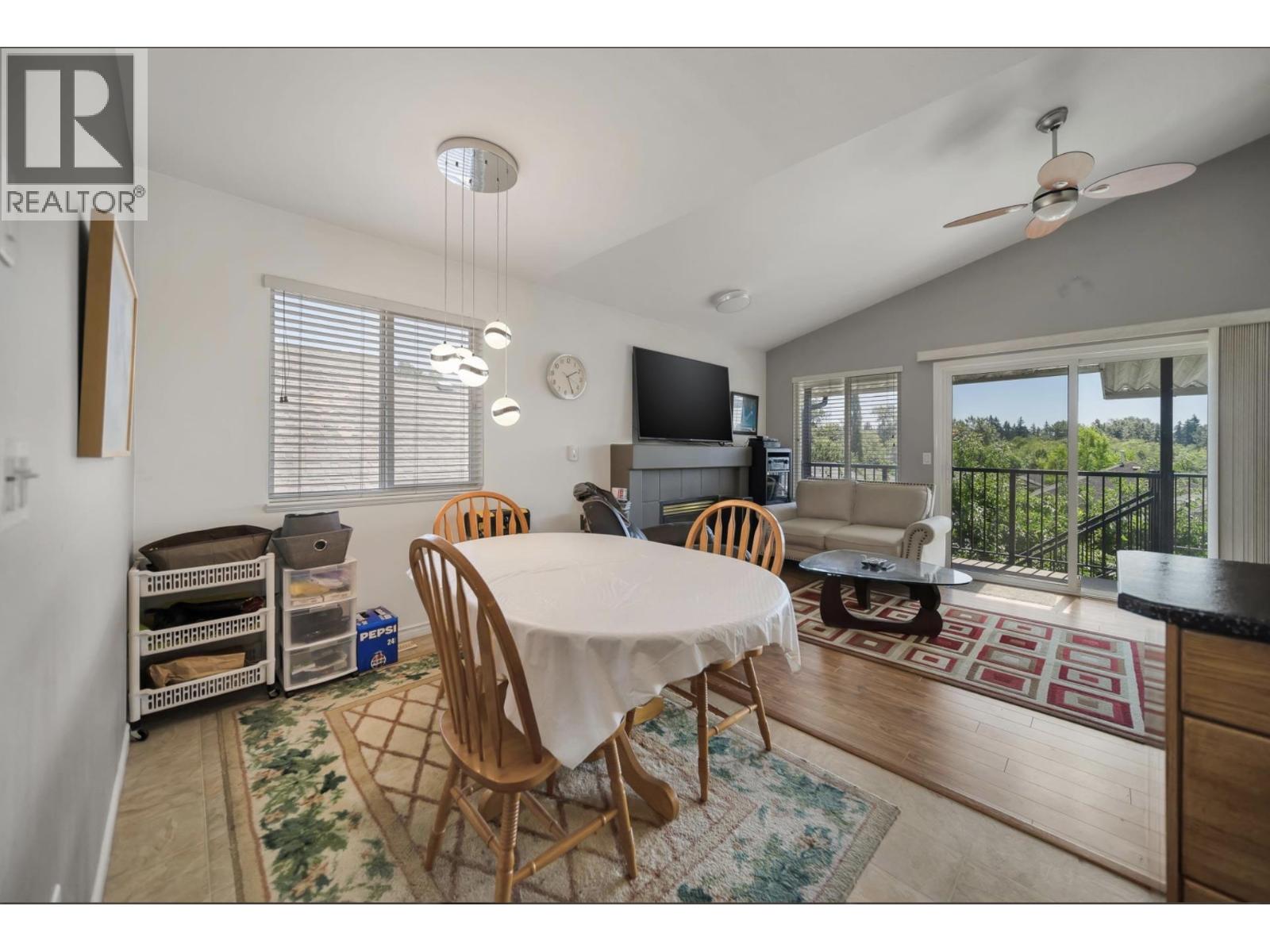 23860 118 Avenue, Maple Ridge, British Columbia  V4R 1Y9 - Photo 9 - R3081689