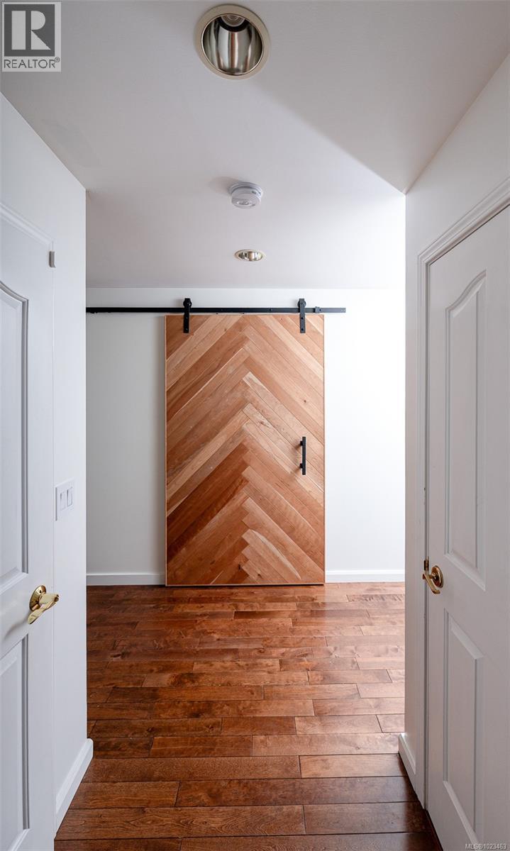 2009 Ferndale Rd, Saanich, British Columbia  V8N 2Y4 - Photo 11 - 1023463