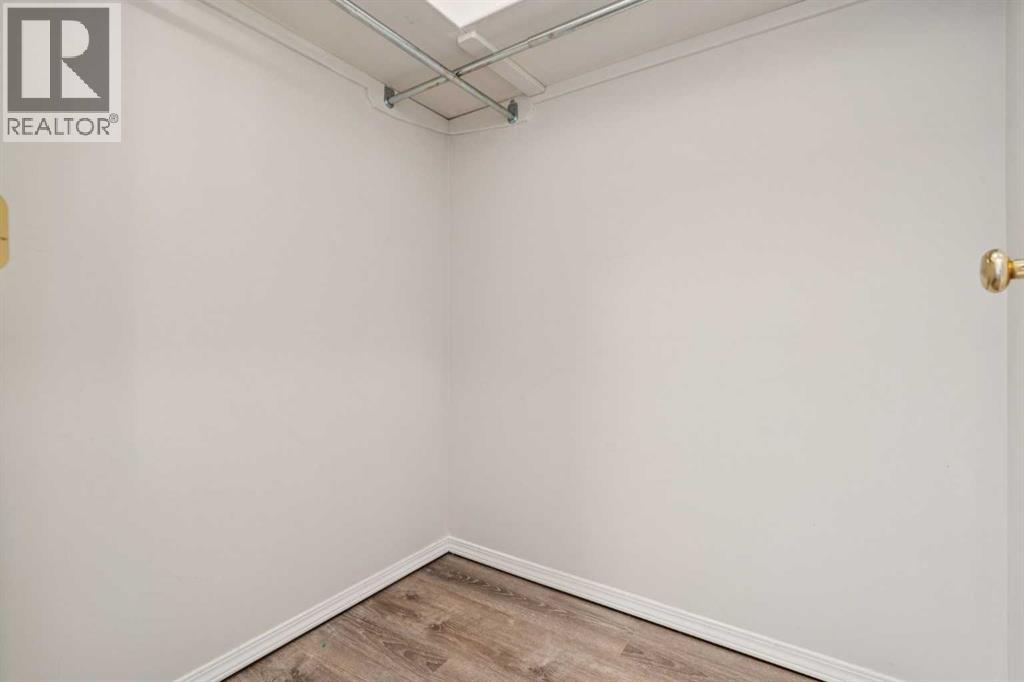 318, 10 Sierra Morena Mews Sw, Calgary, Alberta  T3H 3K6 - Photo 18 - A2279240