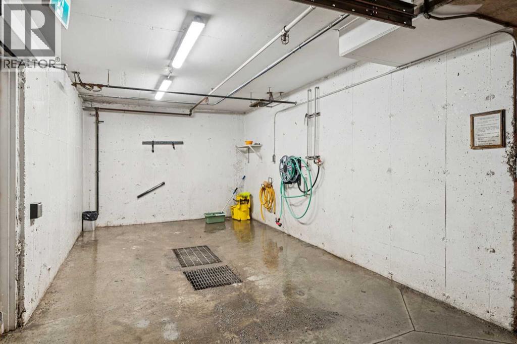 318, 10 Sierra Morena Mews Sw, Calgary, Alberta  T3H 3K6 - Photo 23 - A2279240