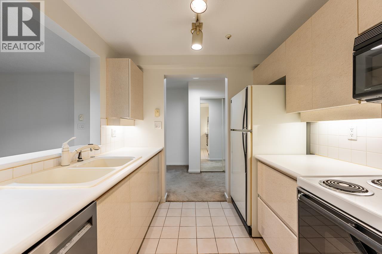 404 2288 Pine St, West Vancouver, British Columbia  V6J 5G4 - Photo 21 - R3081753