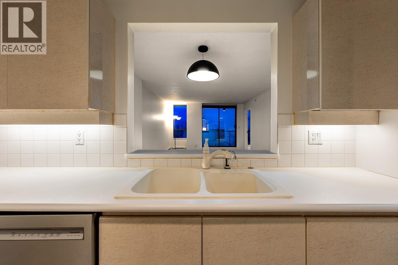 404 2288 Pine St, West Vancouver, British Columbia  V6J 5G4 - Photo 22 - R3081753