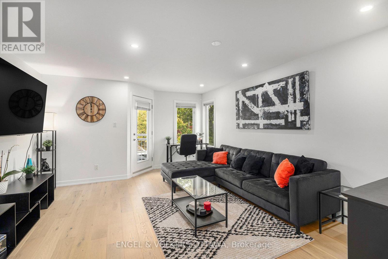 D - 4522 Innes Road, Ottawa, Ontario  K4A 0X5 - Photo 6 - X12717886