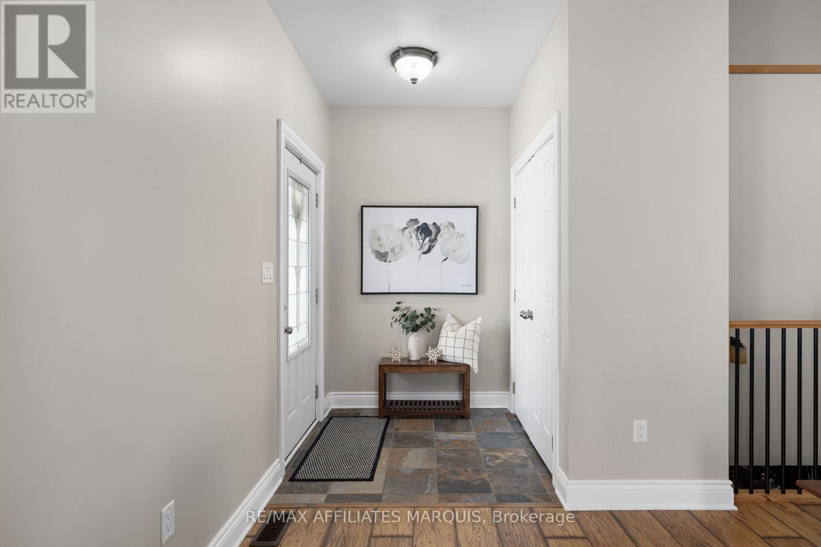 315 Gemmell Road, Merrickville-Wolford, Ontario  K0G 1G0 - Photo 2 - X12717956