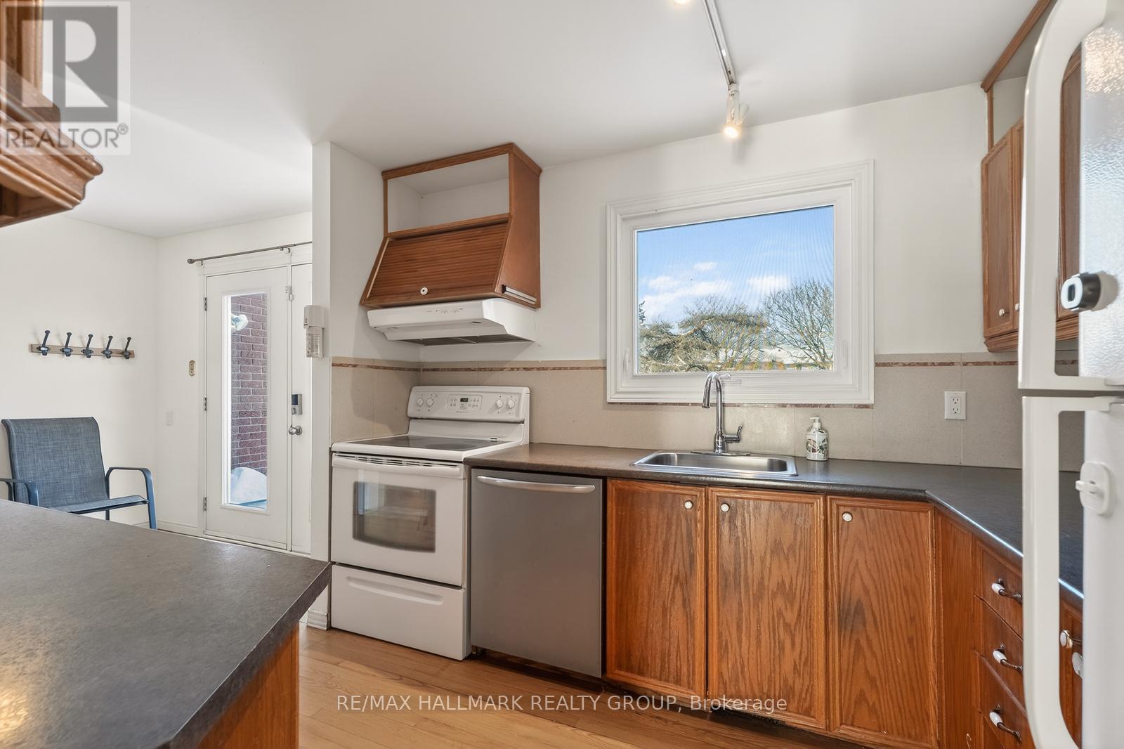 67 - 1900 Marquis Avenue, Ottawa, Ontario  K1J 8J2 - Photo 14 - X12718042