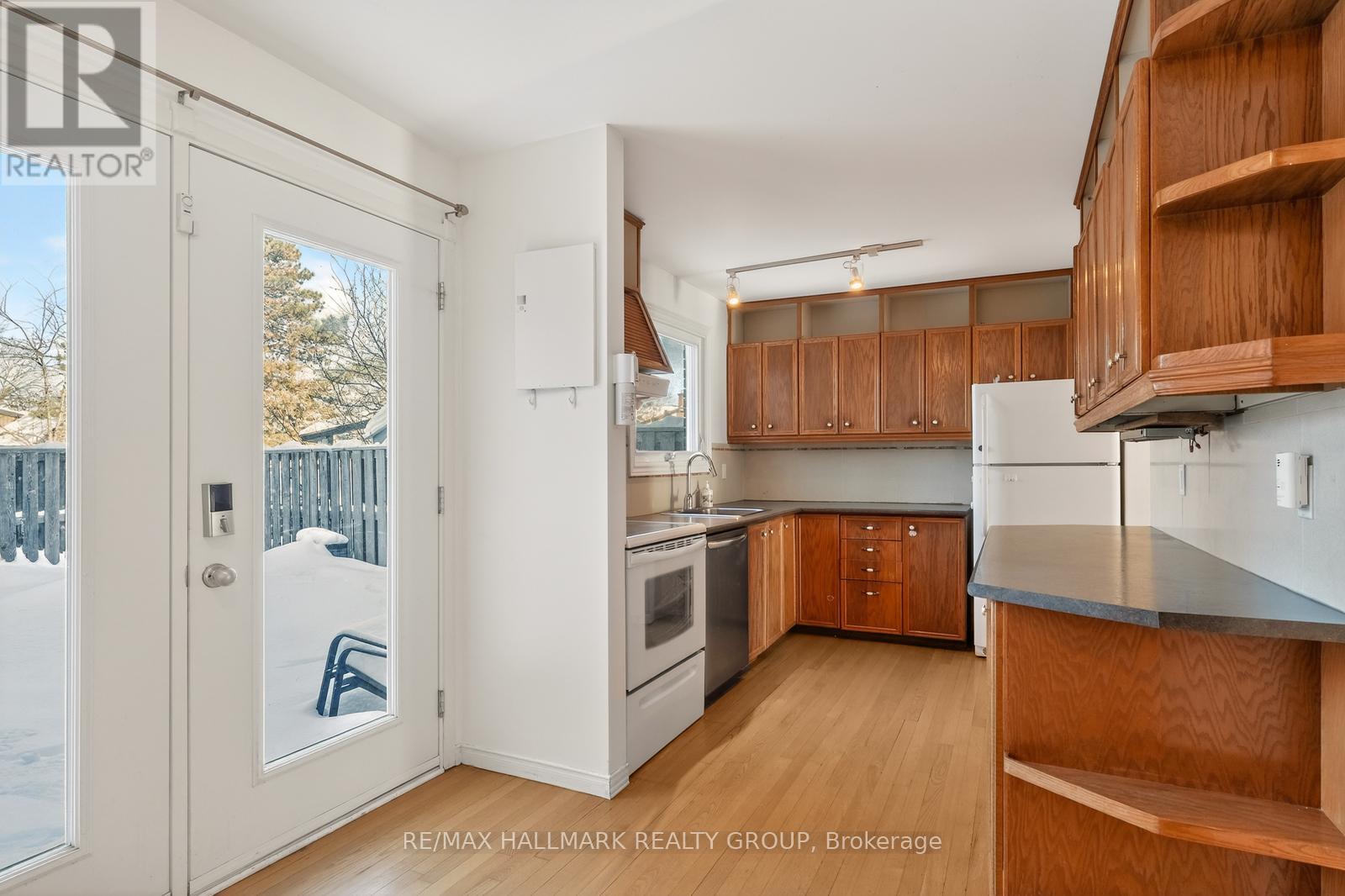 67 - 1900 Marquis Avenue, Ottawa, Ontario  K1J 8J2 - Photo 19 - X12718042