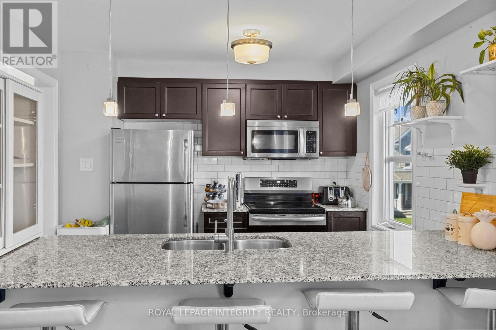 211 Bensinger Way, Ottawa, Ontario  K2S 0P1 - Photo 16 - X12718056