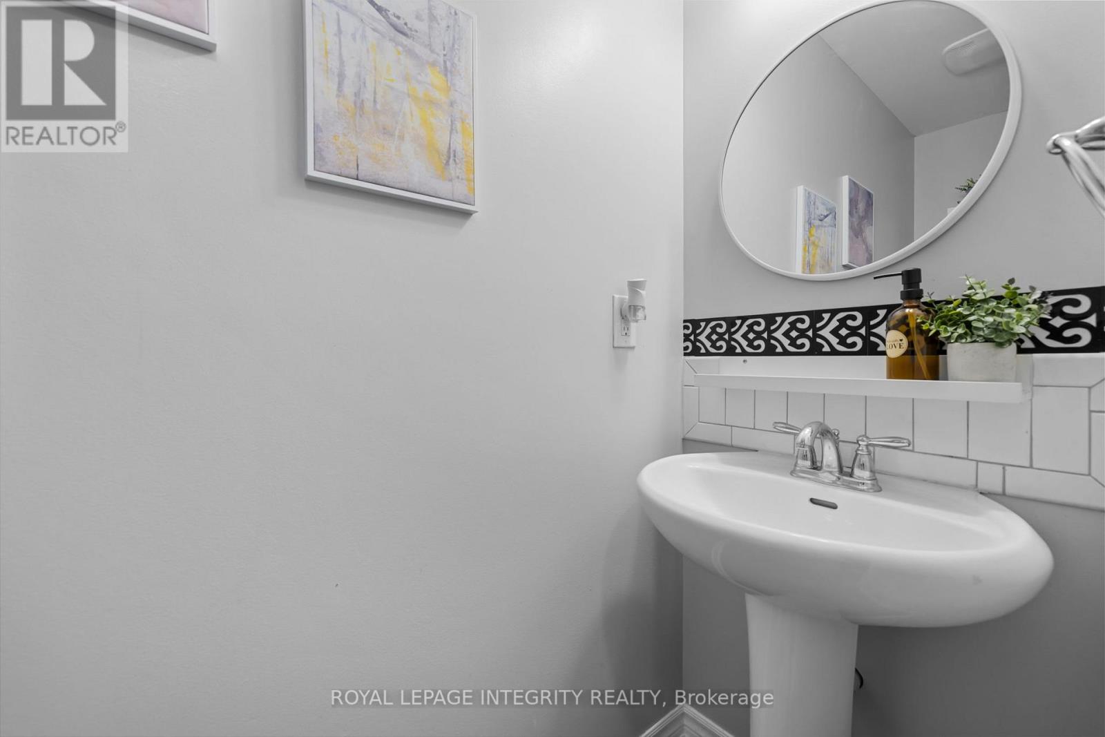 211 Bensinger Way, Ottawa, Ontario  K2S 0P1 - Photo 22 - X12718056