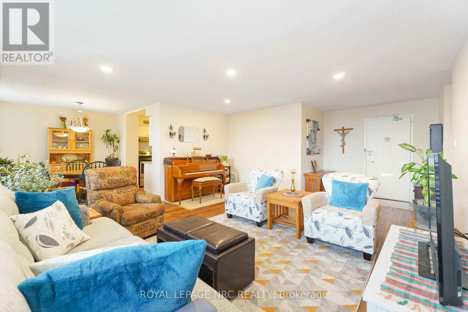 1107 - 35 Towering Heights Boulevard, St. Catharines, Ontario  L2T 3G8 - Photo 7 - X12717898