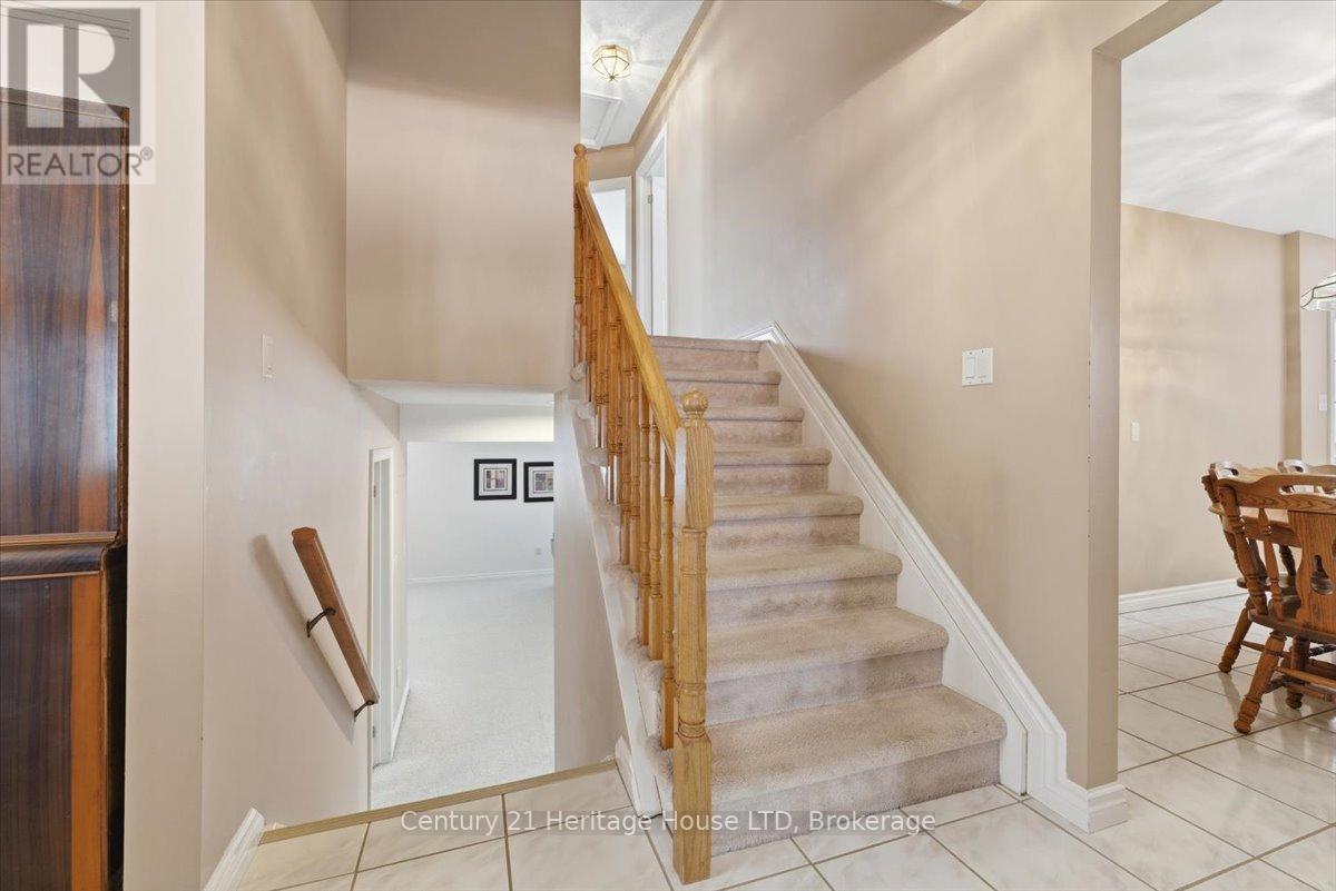 102 Wellandvale Drive, Welland, Ontario  L3C 7C7 - Photo 18 - X12718050