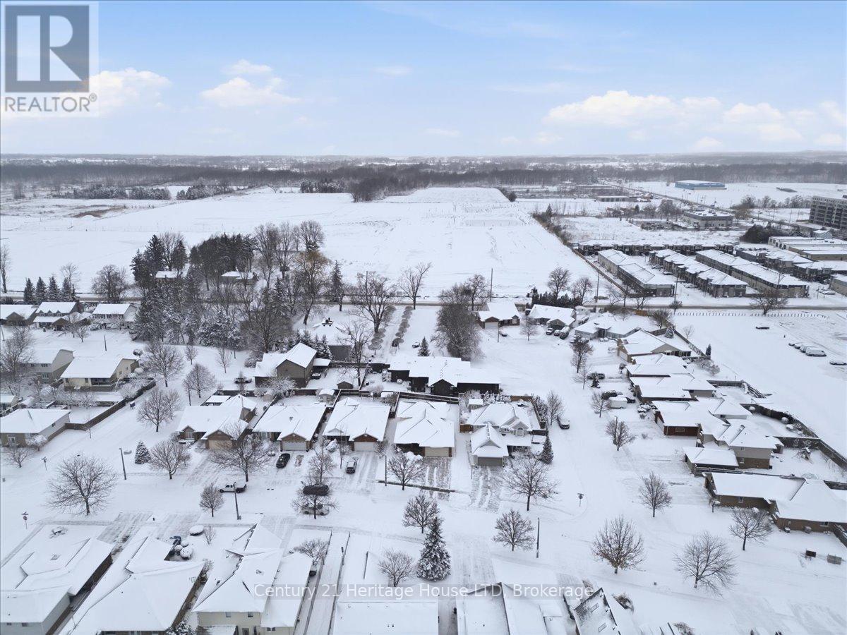 102 Wellandvale Drive, Welland, Ontario  L3C 7C7 - Photo 46 - X12718050