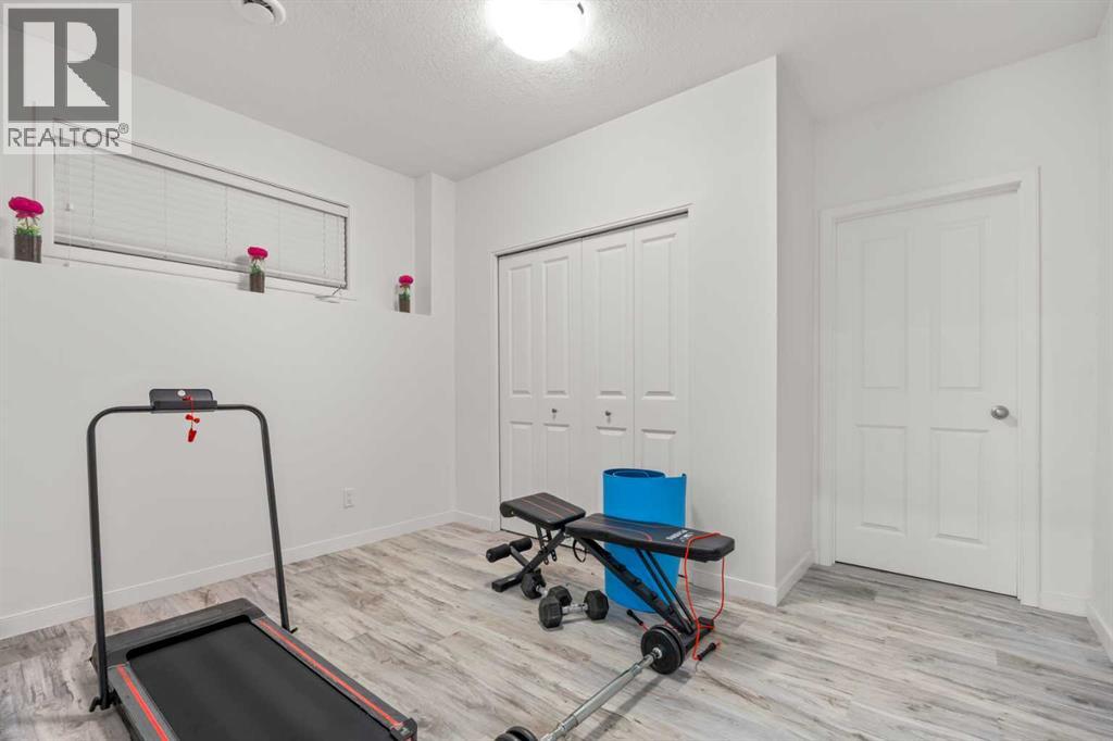 28 Panton Court Nw, Calgary, Alberta  T3K 0X2 - Photo 16 - A2280273