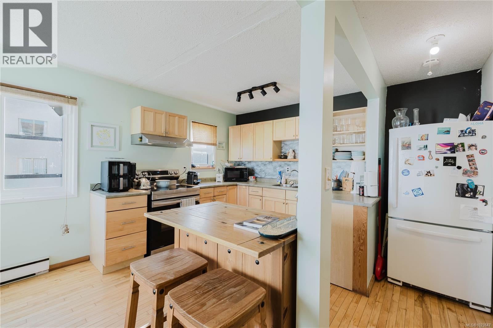 302 229 Ontario St, Victoria, British Columbia  V8V 1N1 - Photo 29 - 1023847